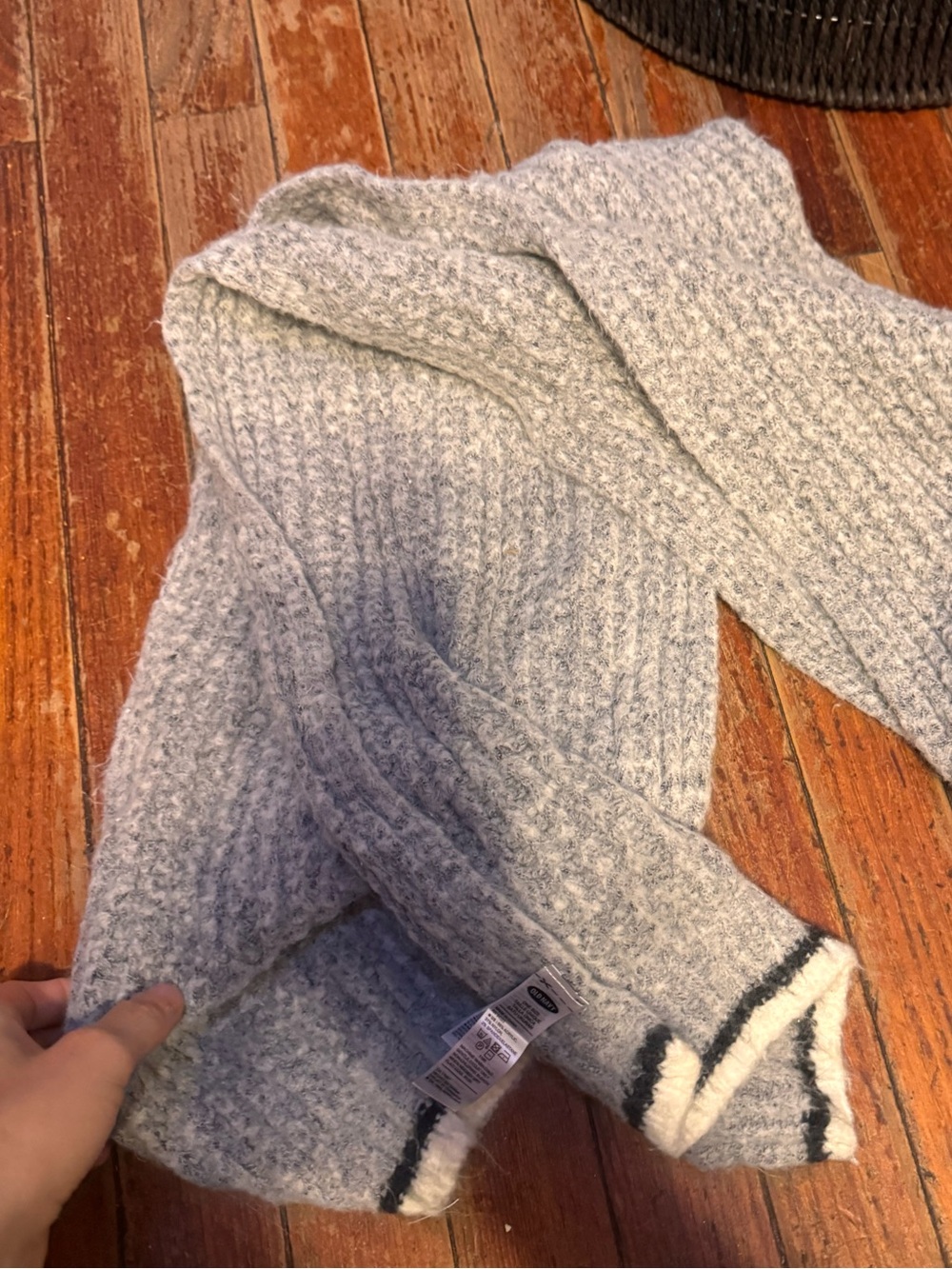 Old Navy Light Gray Knit Scarf with Black Trim